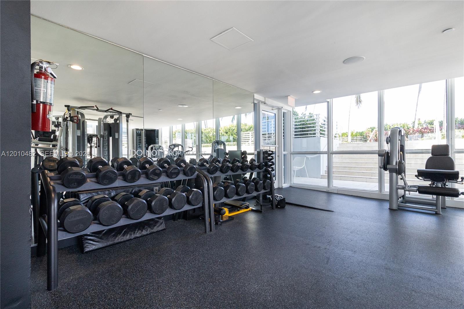 520 West Ave # 1203