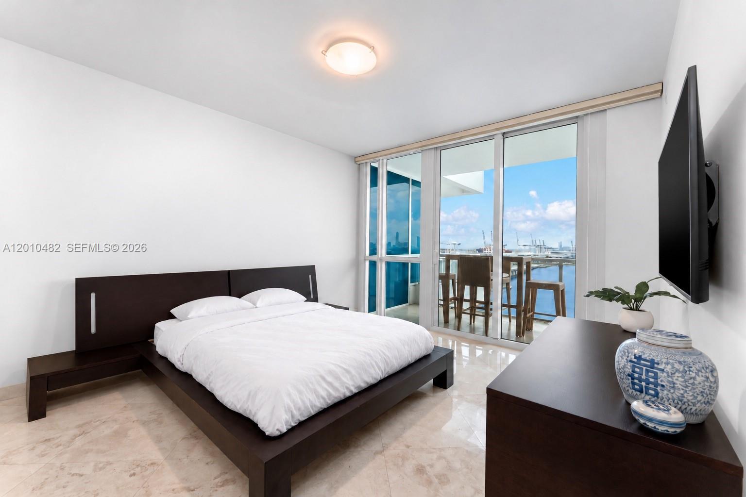 520 West Avenue 1203