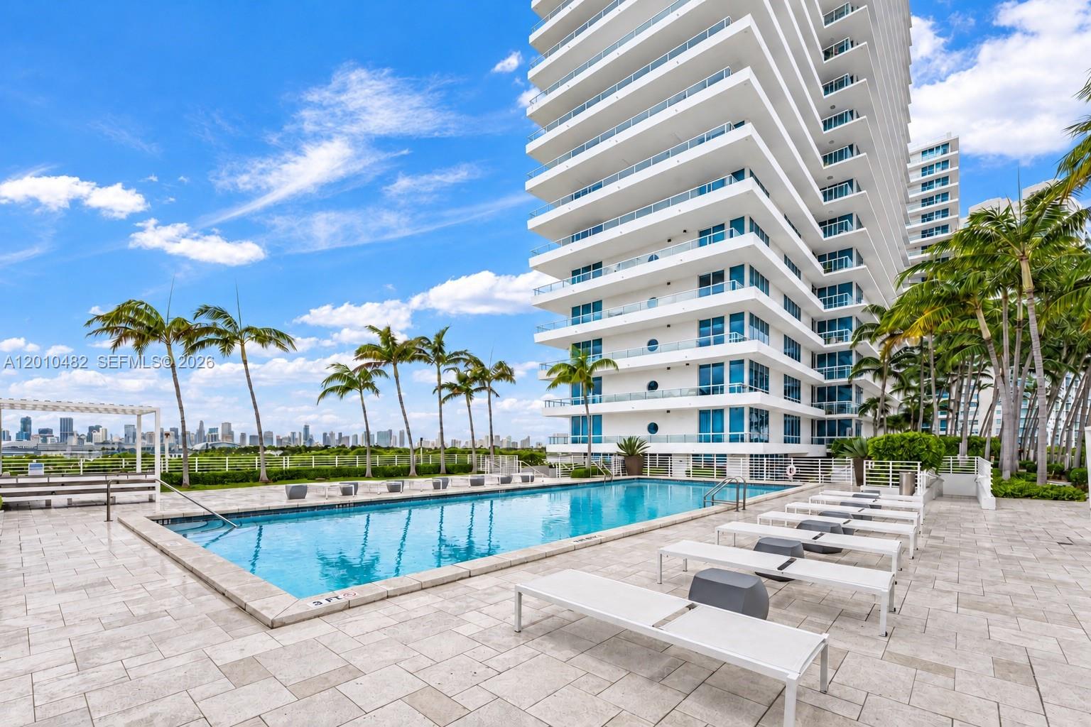 520 West Avenue 1203