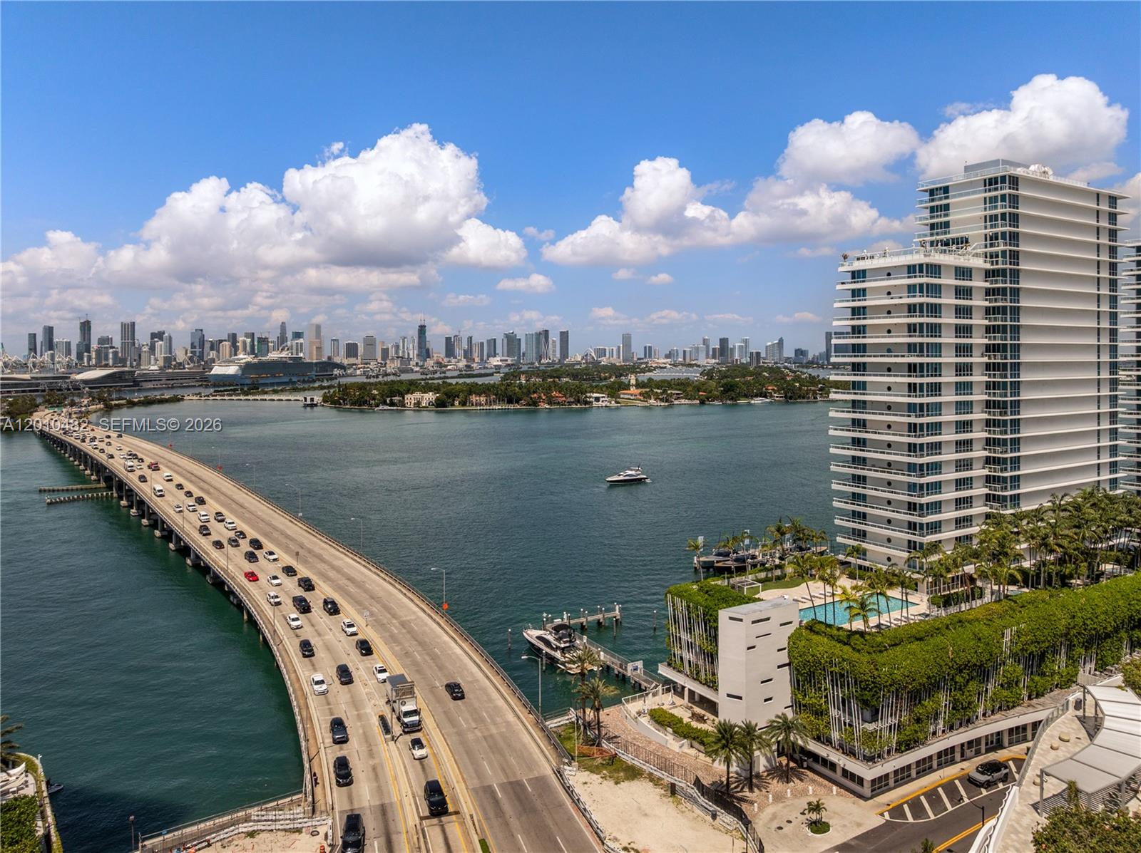 520 West Ave # 1203