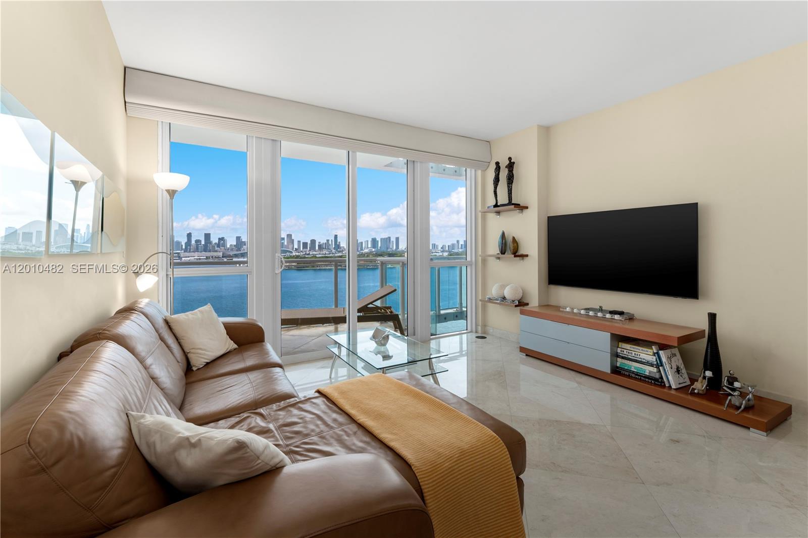 520 West Ave # 1203