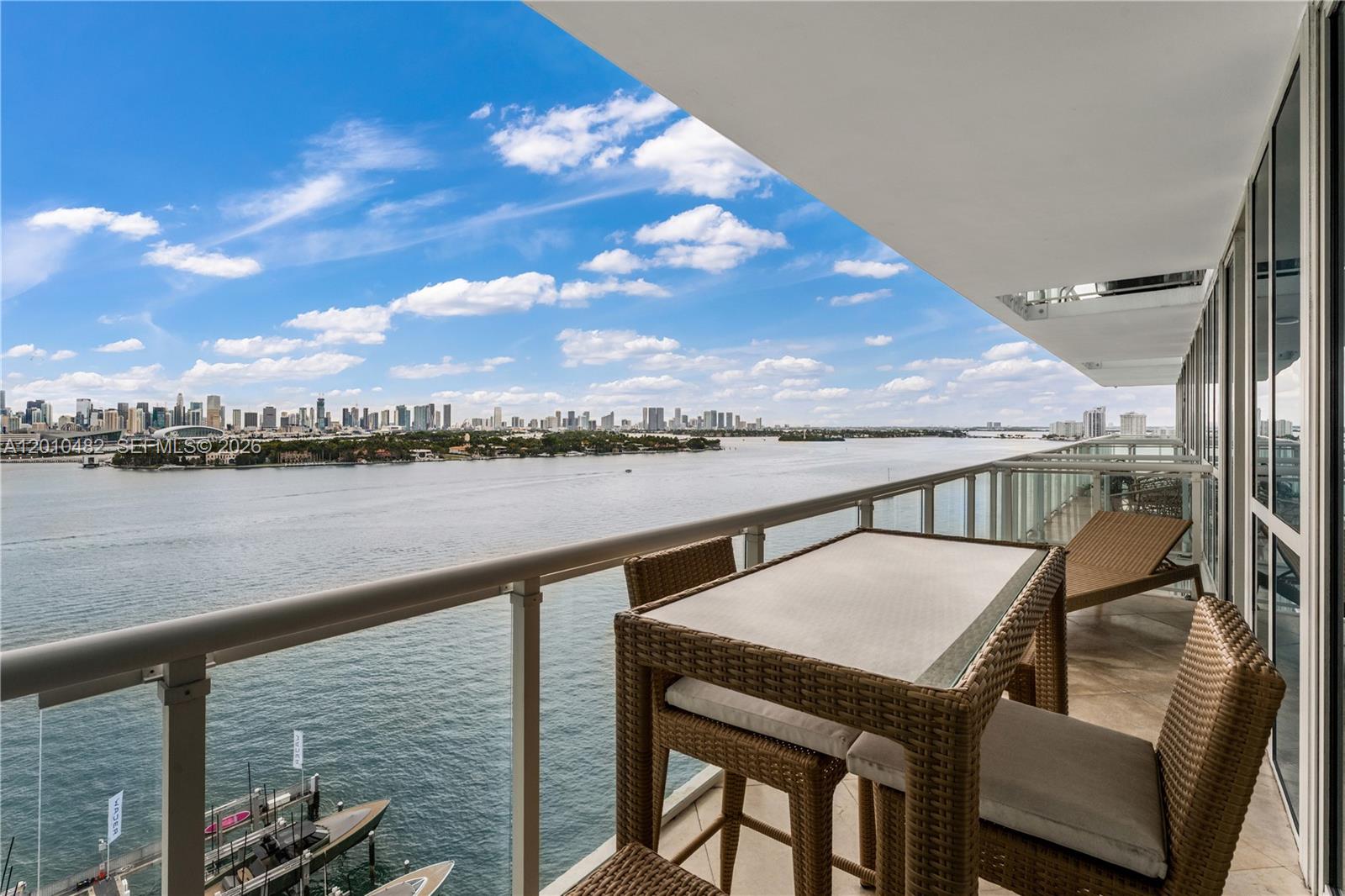 520 West Ave # 1203