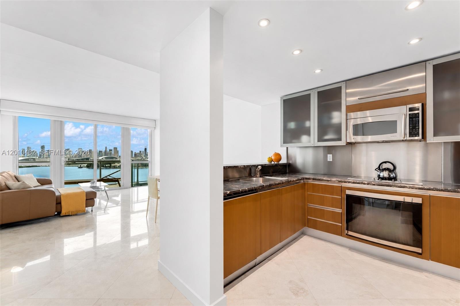 520 West Avenue 1203