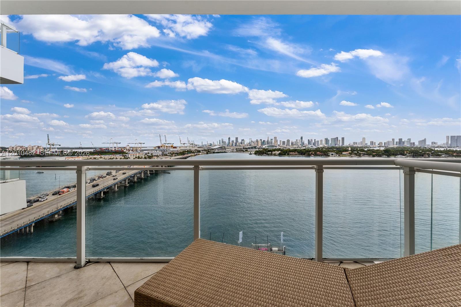 520 West Ave # 1203