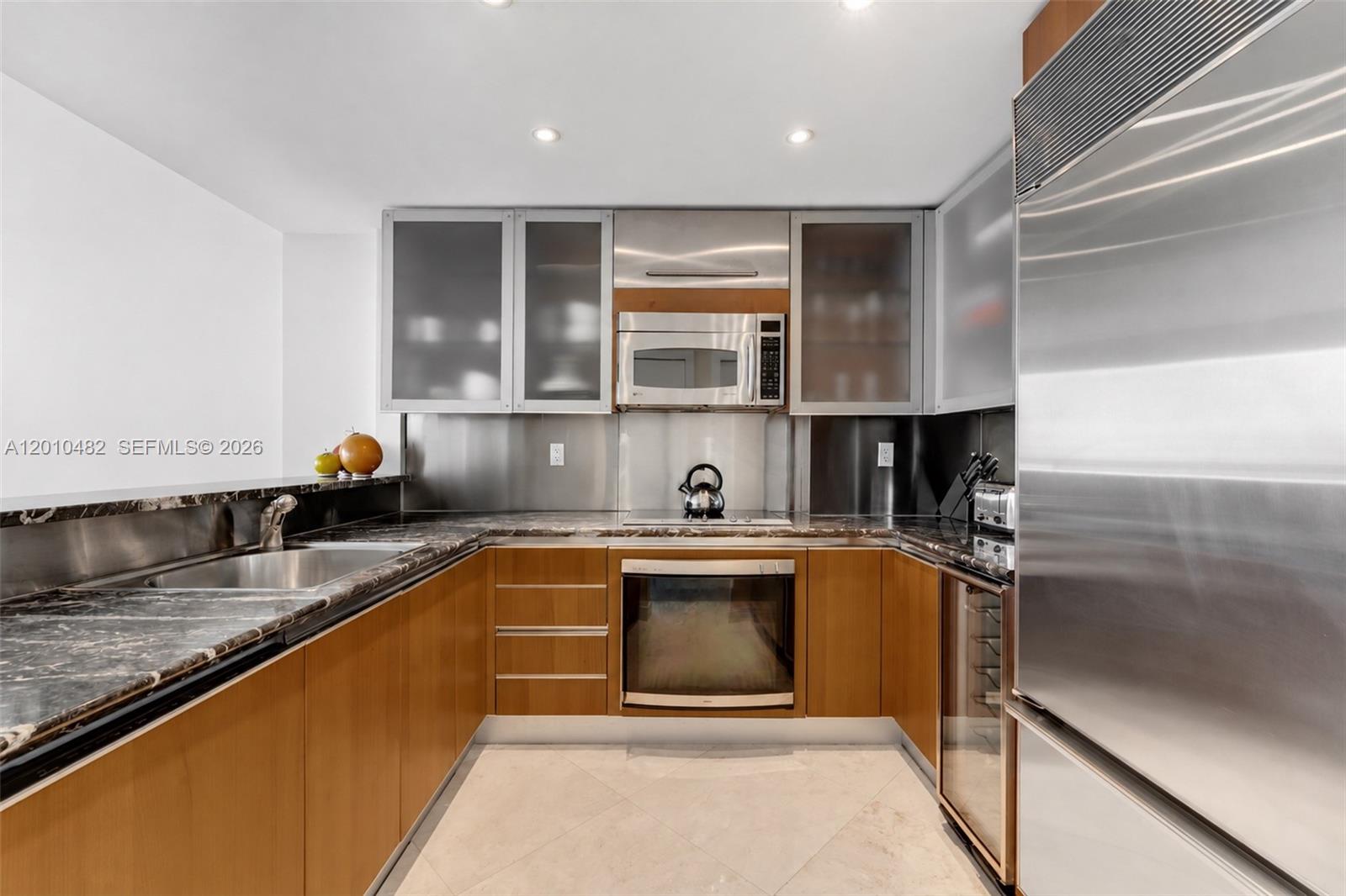 520 West Avenue 1203