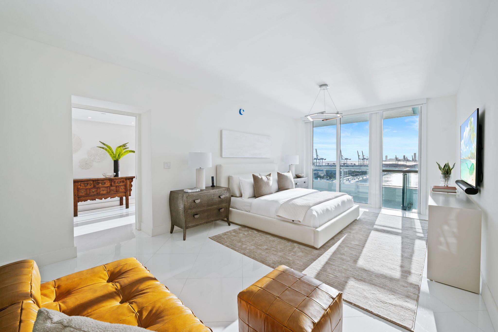 520 West Avenue 1601