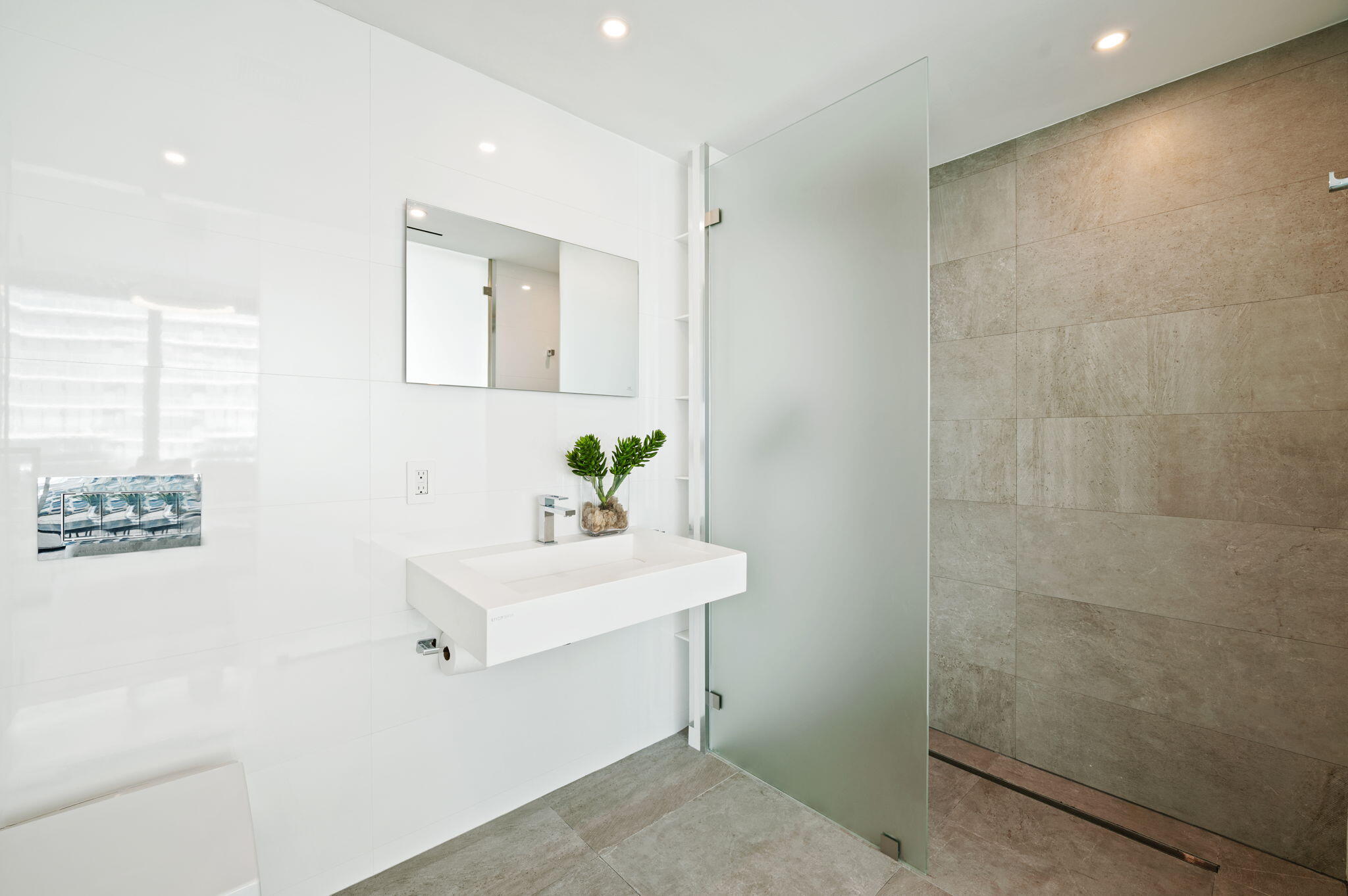 520 West Avenue 1601