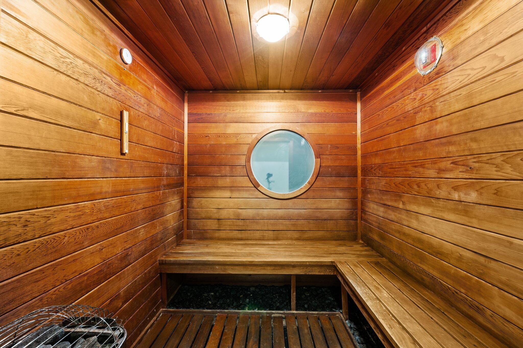 520 West Avenue 1601