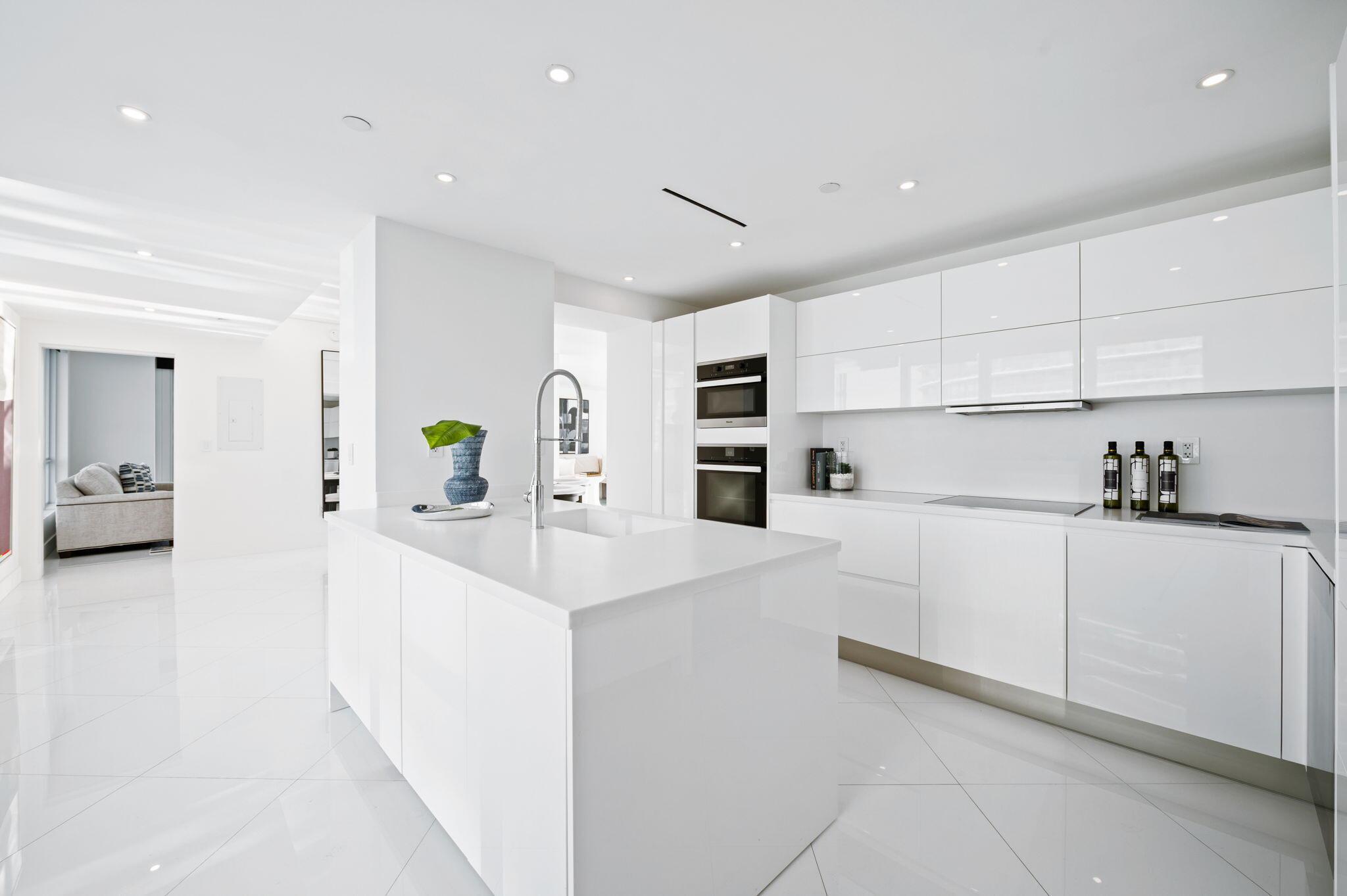 520 West Avenue 1601