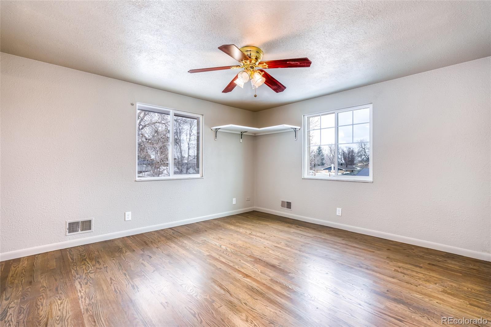 4865 Scranton Court