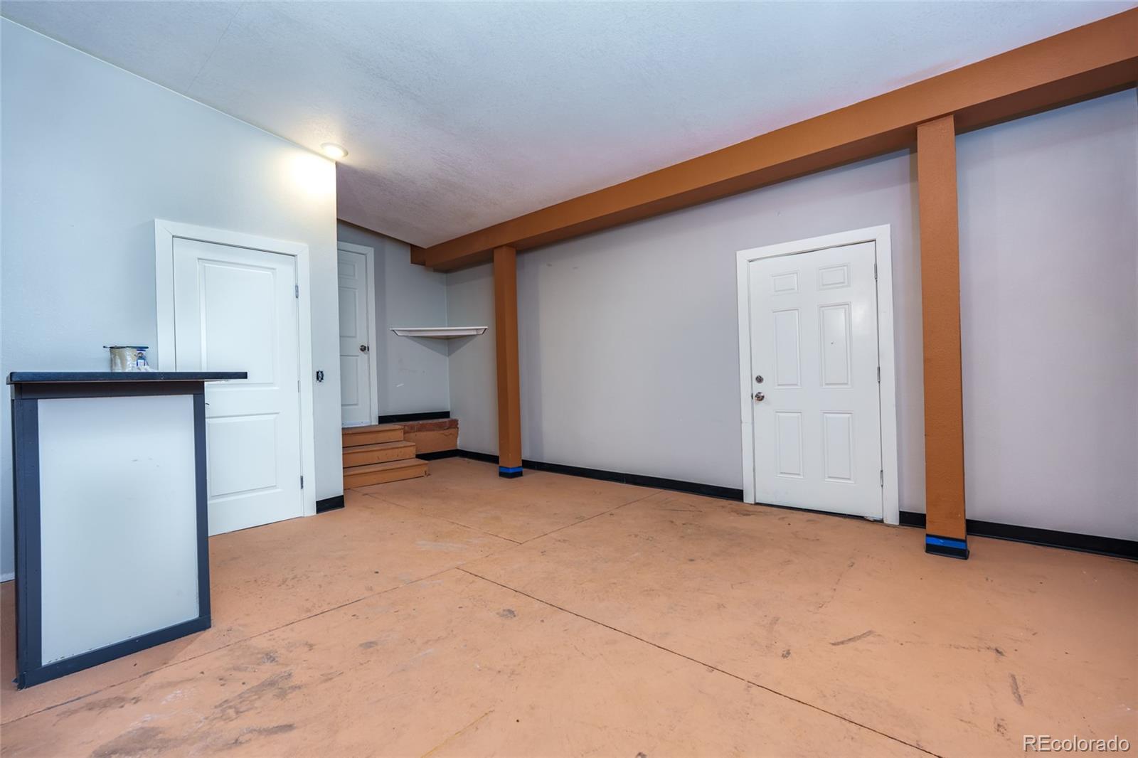 4865 Scranton Court