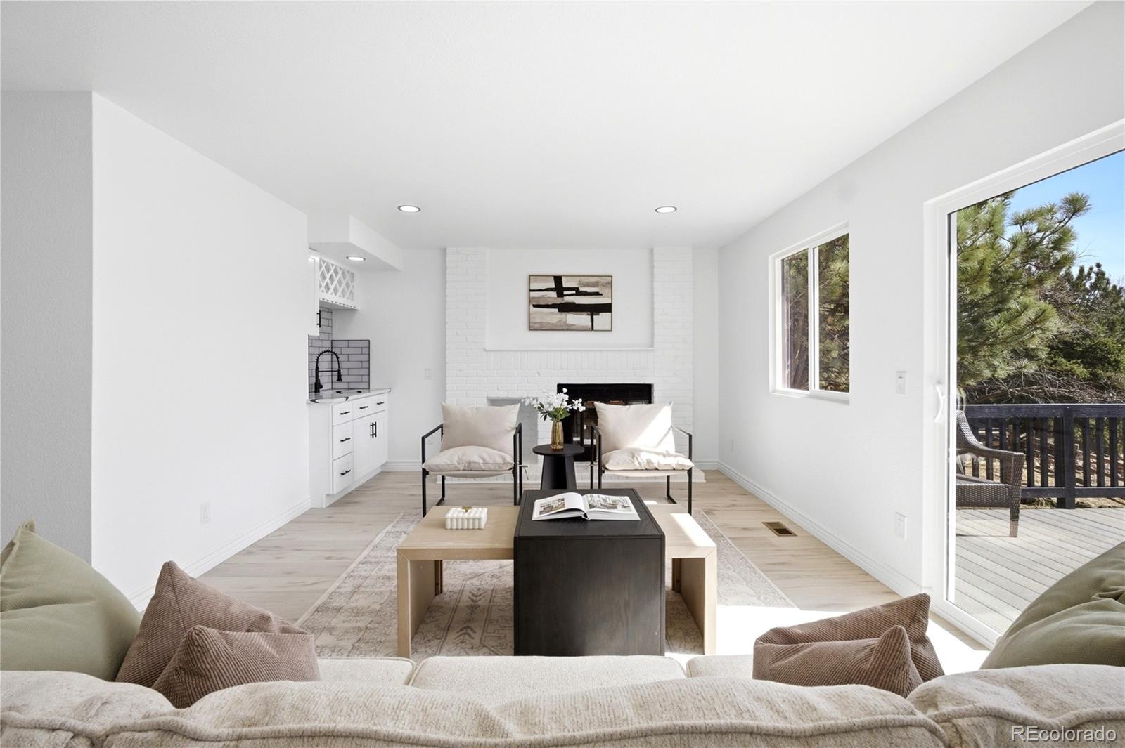 7224 Pine Forest Lane
