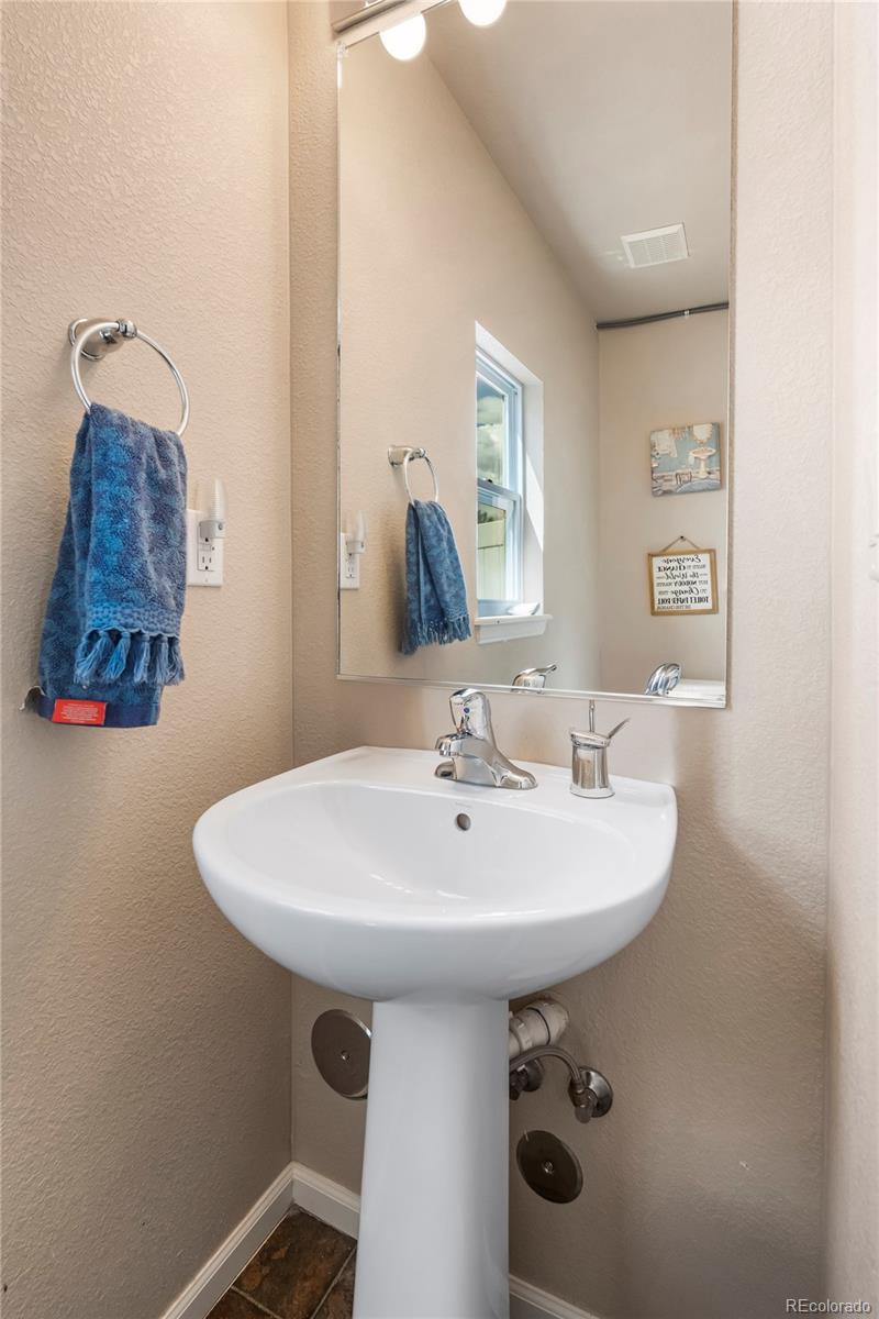 20414 E 55th Place