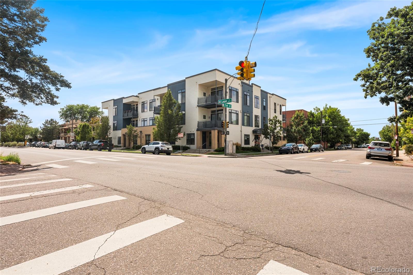336 E 1st Avenue Unit: 110