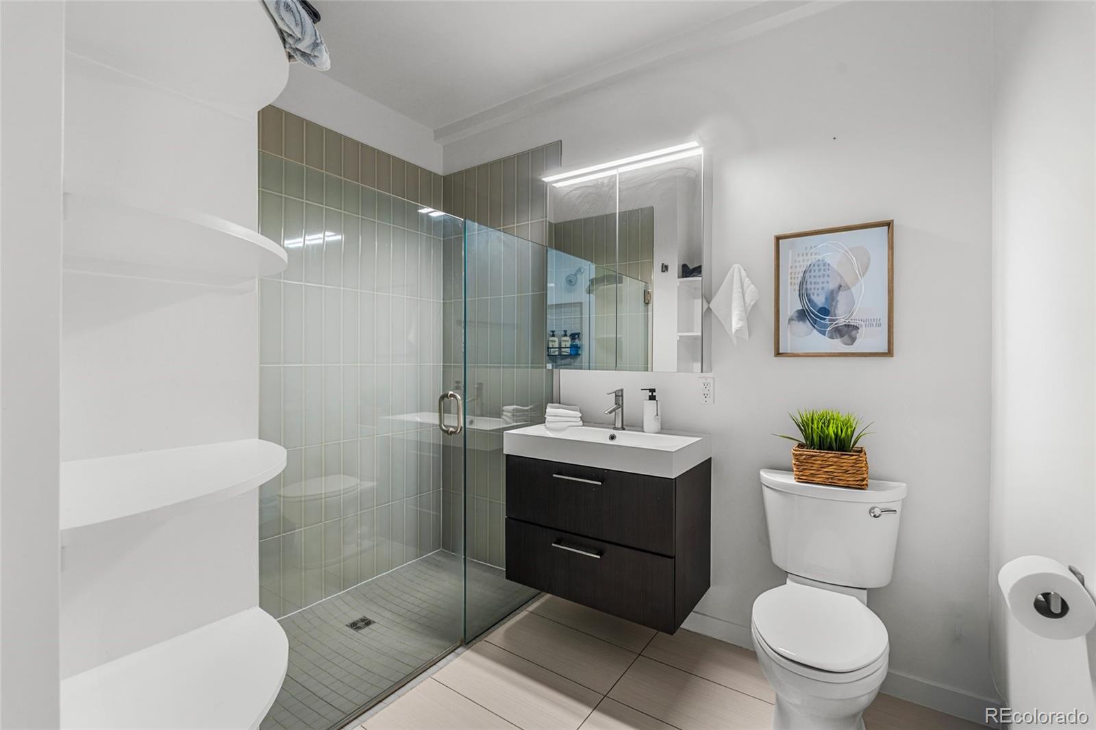 336 E 1st Avenue Unit: 110