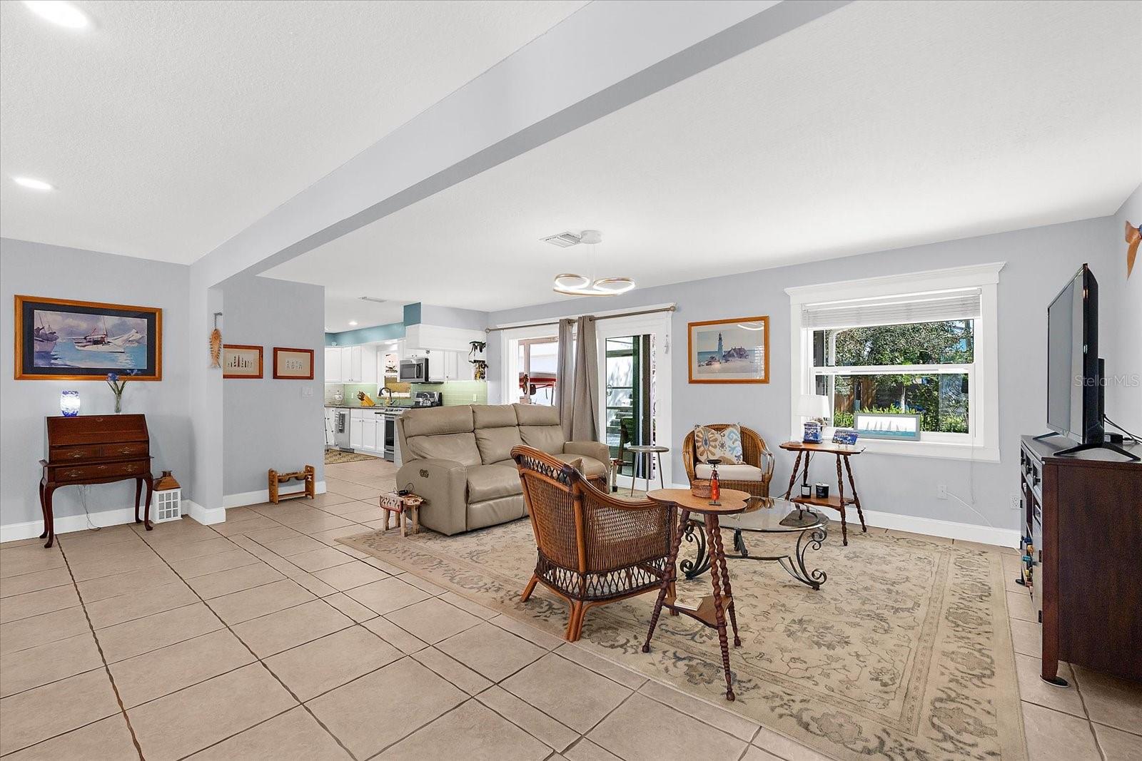 503 PARK DR
