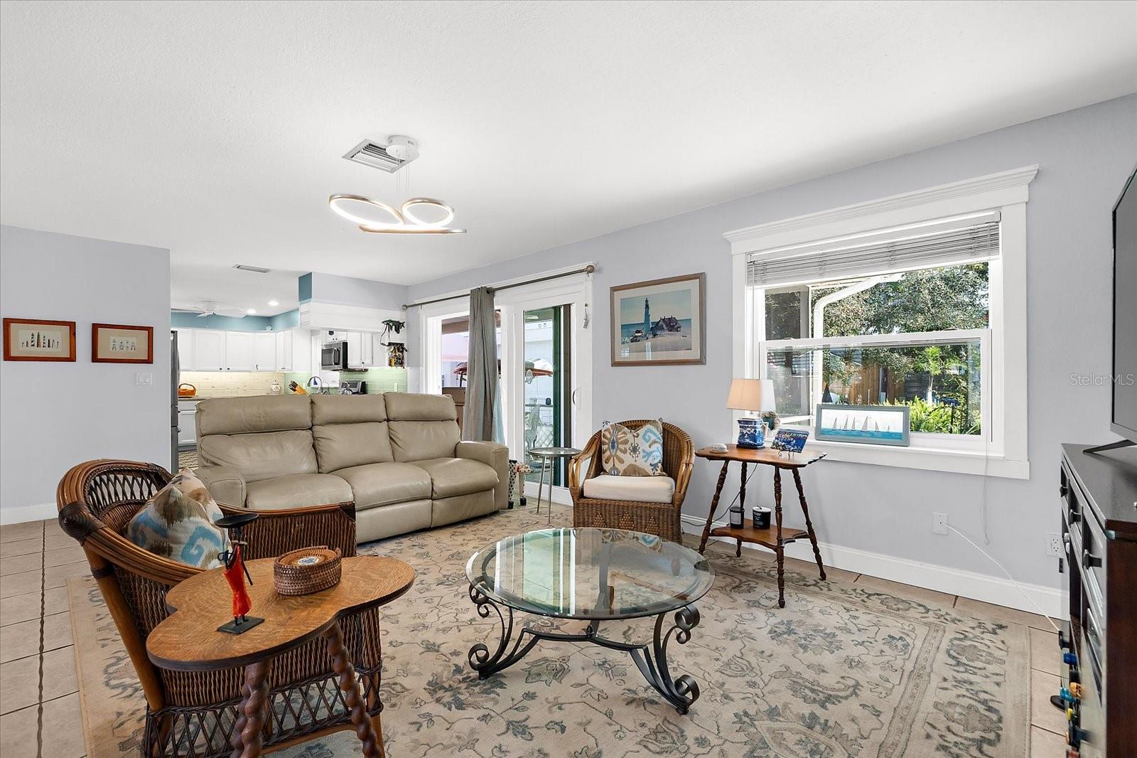 503 PARK DR