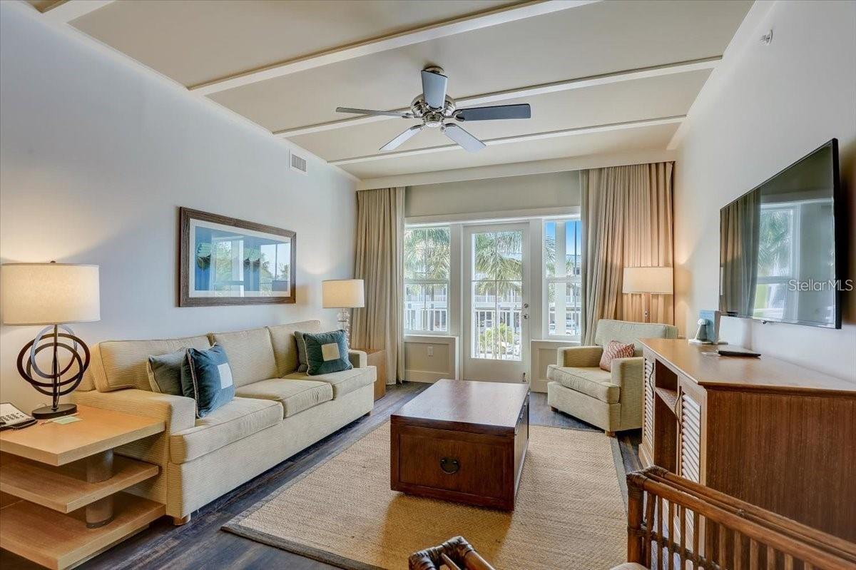 5325 MARINA DRIVE #423