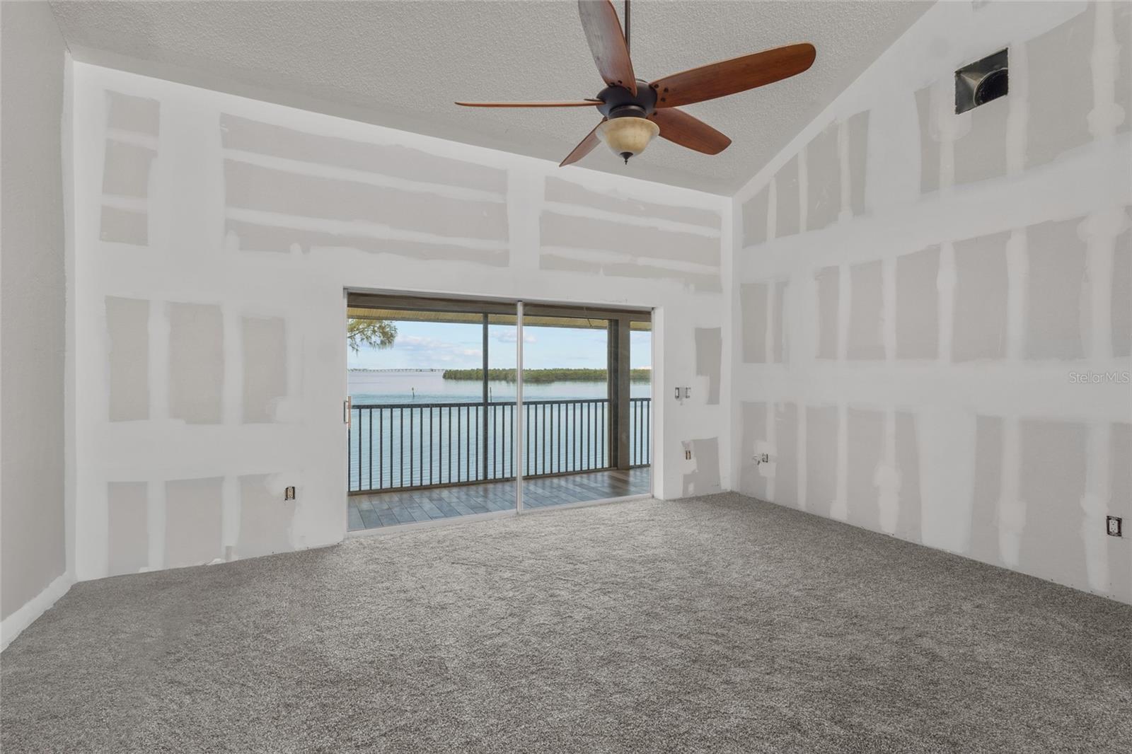 3840 MARINERS WAY #525