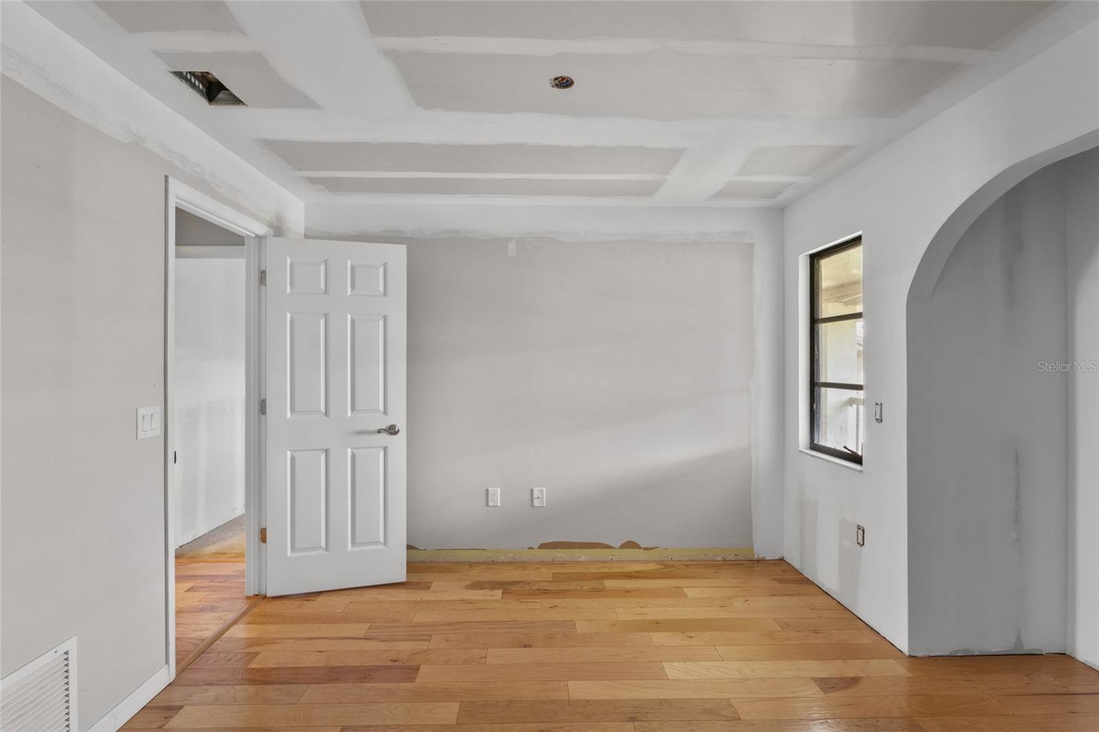 3840 MARINERS WAY #525