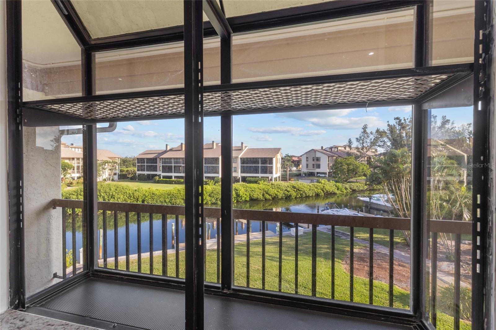 3840 MARINERS WAY #525