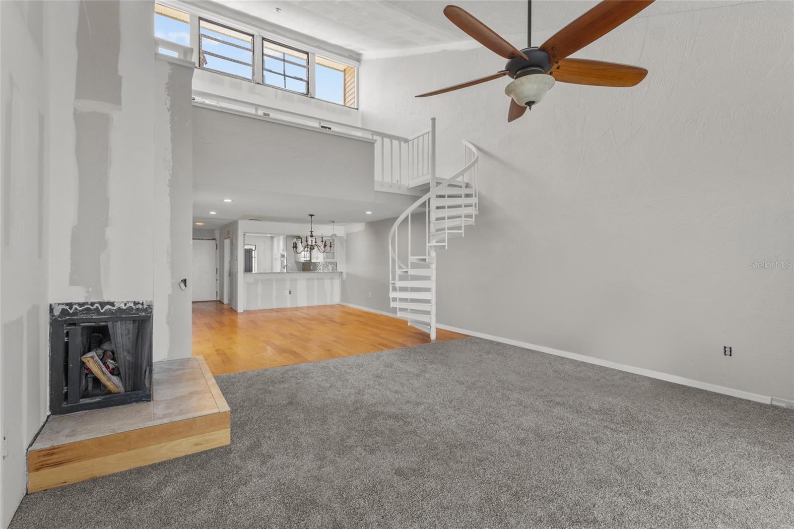 3840 MARINERS WAY #525