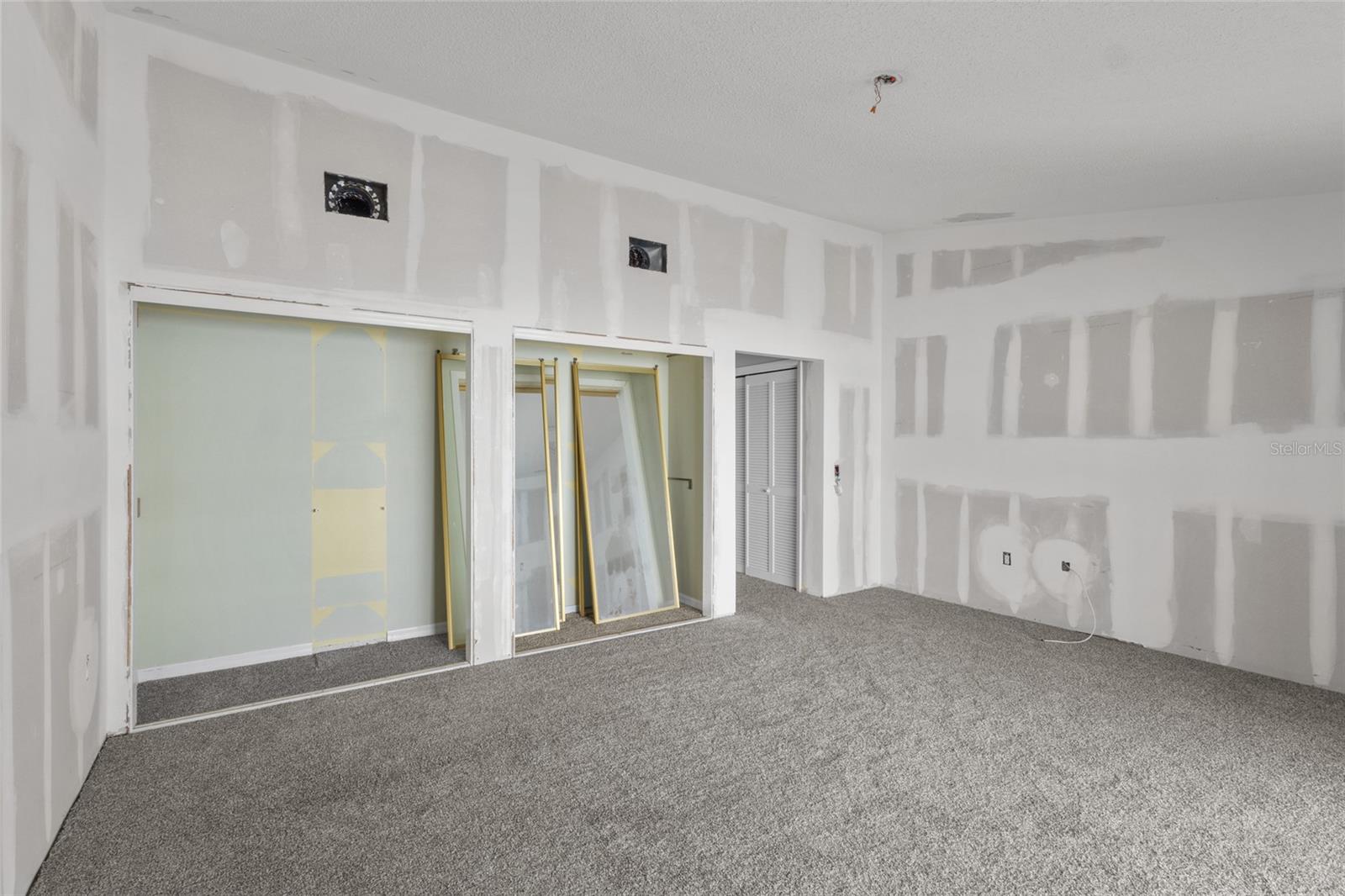 3840 MARINERS WAY #525