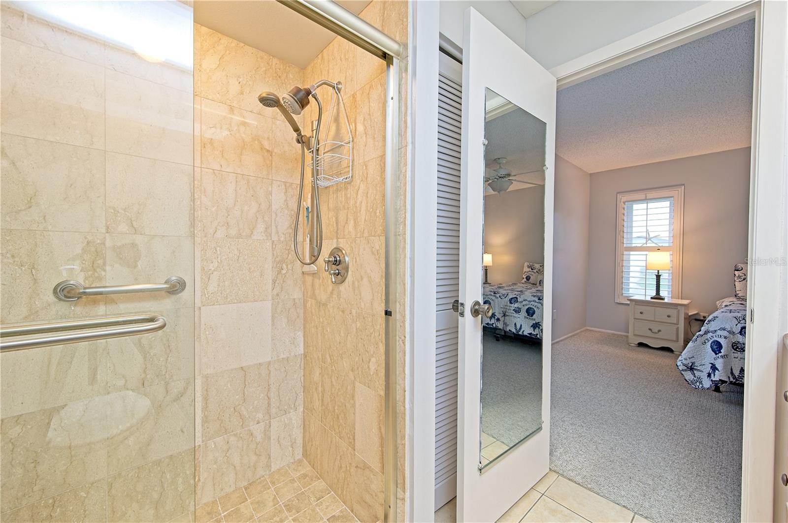 7402 9TH AVE W #7402