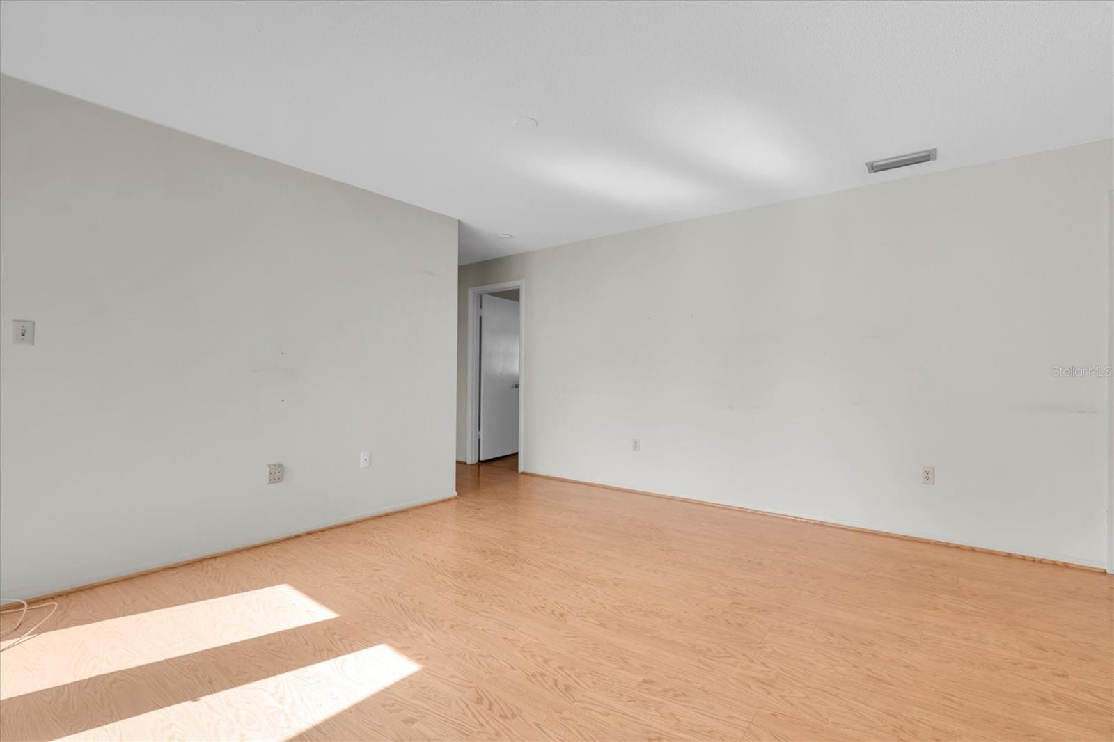 5511 10TH AVENUE DR W