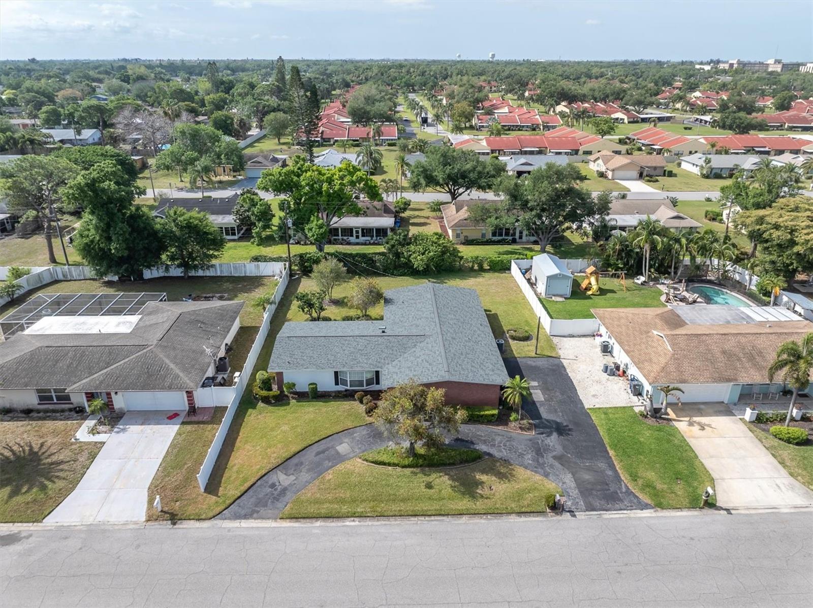 5511 10TH AVENUE DR W