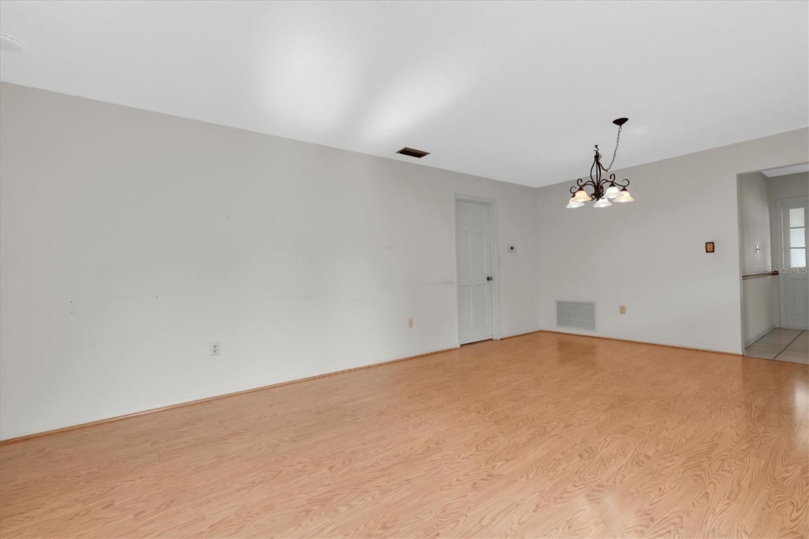 5511 10TH AVENUE DR W