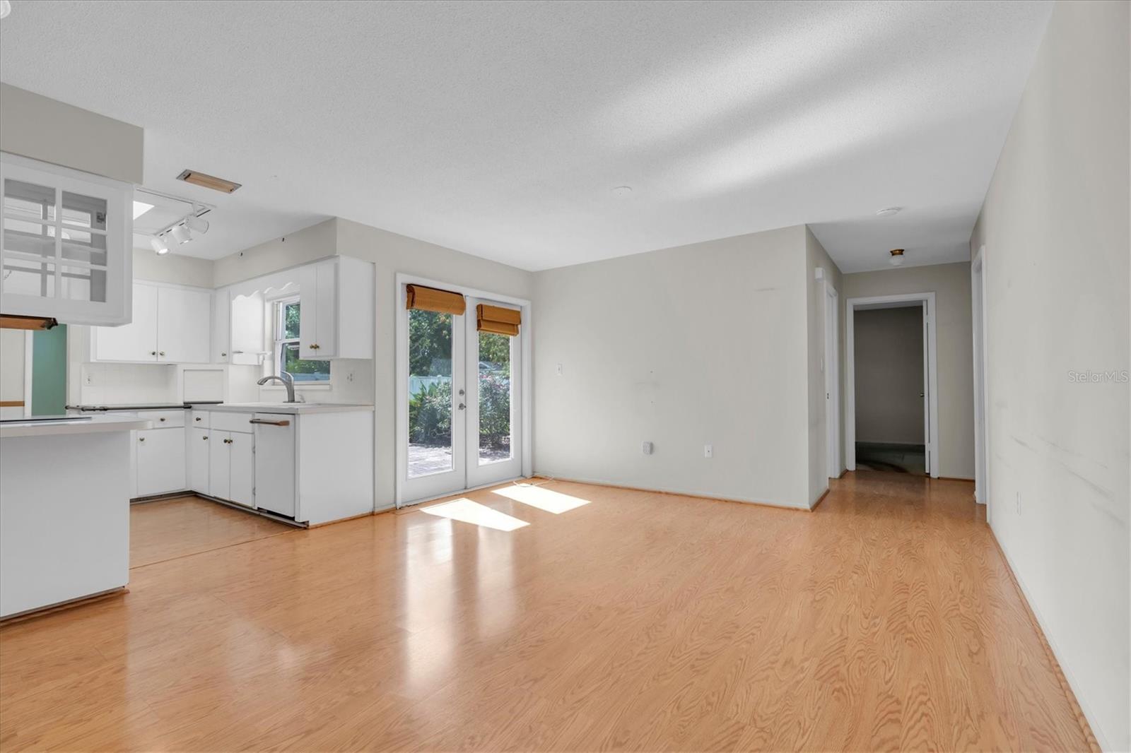 5511 10TH AVENUE DR W