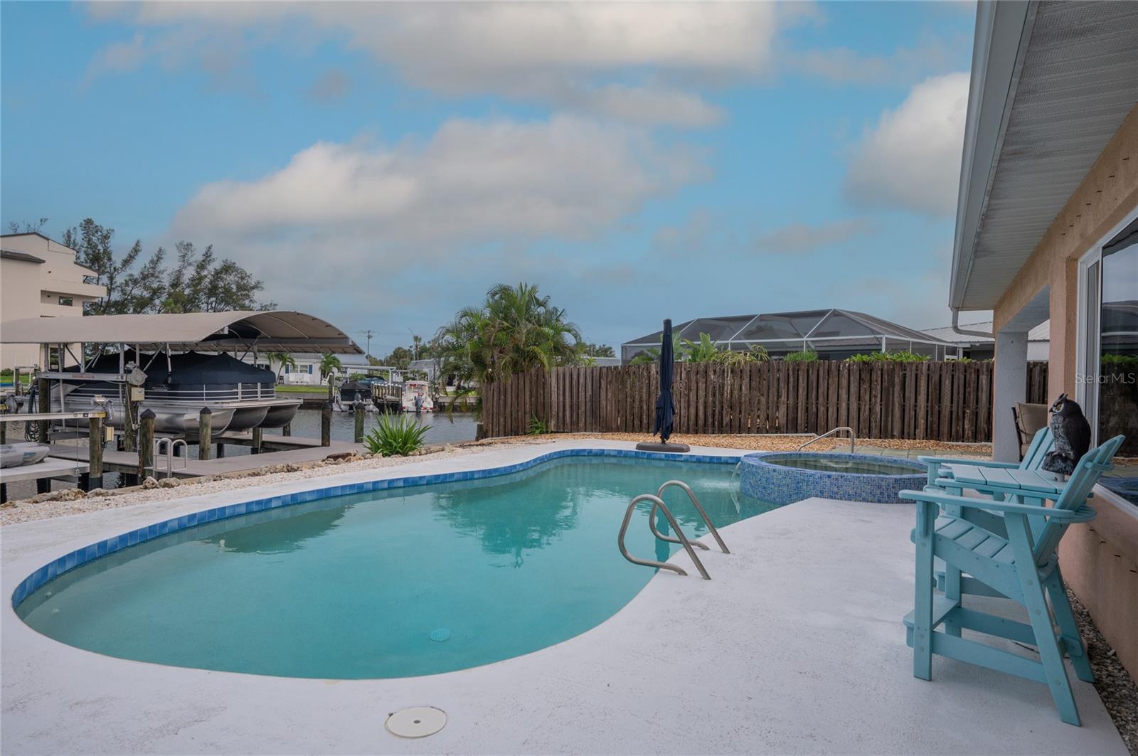 4223 ROYAL PALM DR