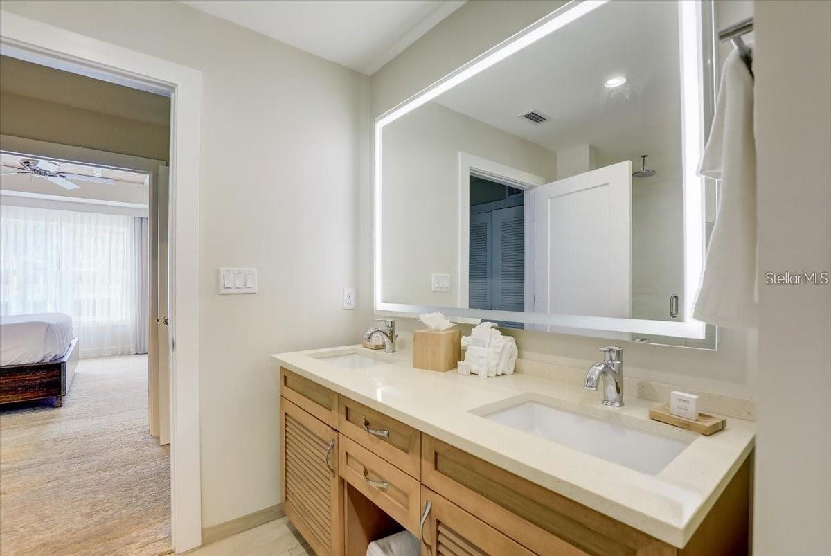 5325 MARINA DRIVE #423