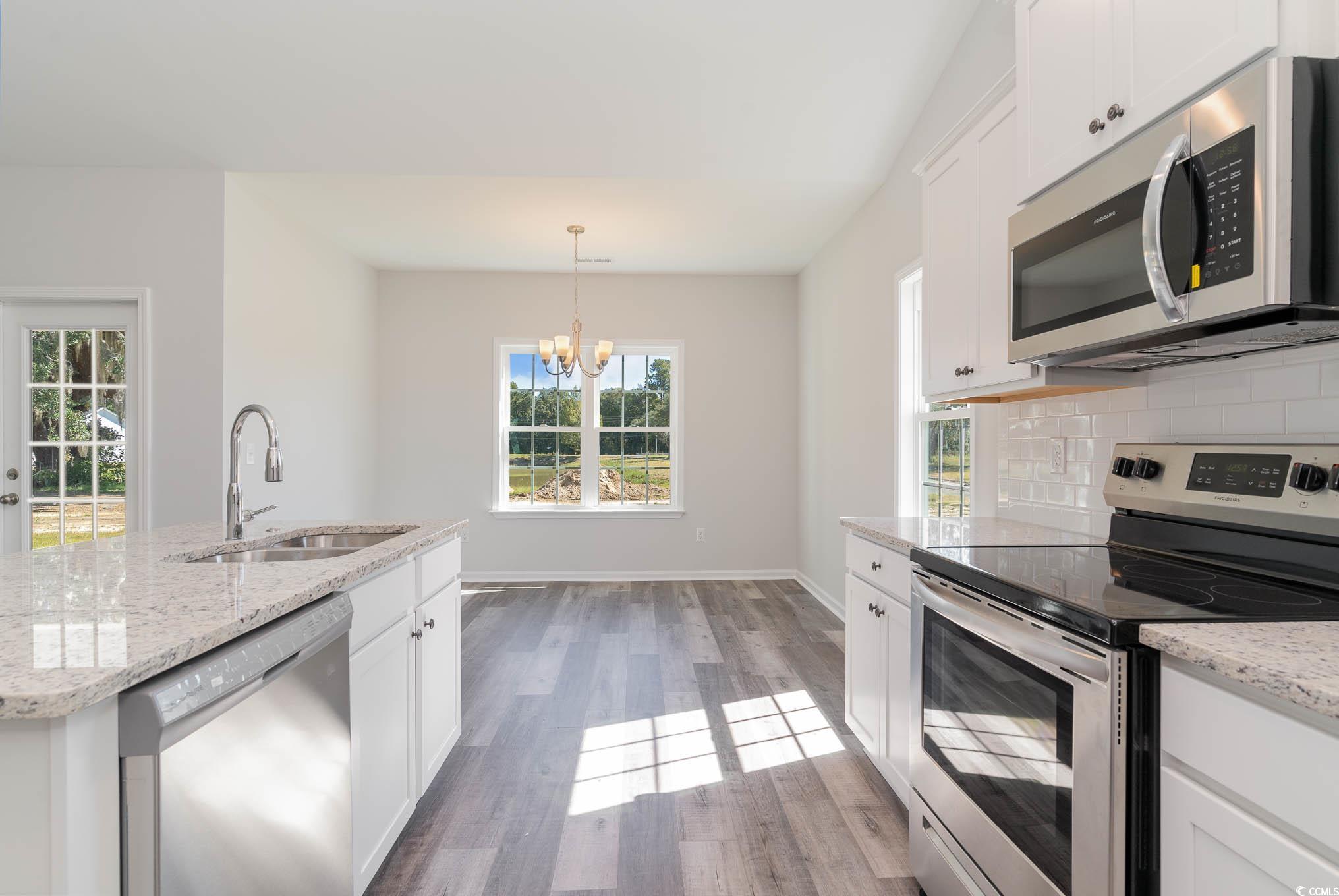 319 Hayloft Circle