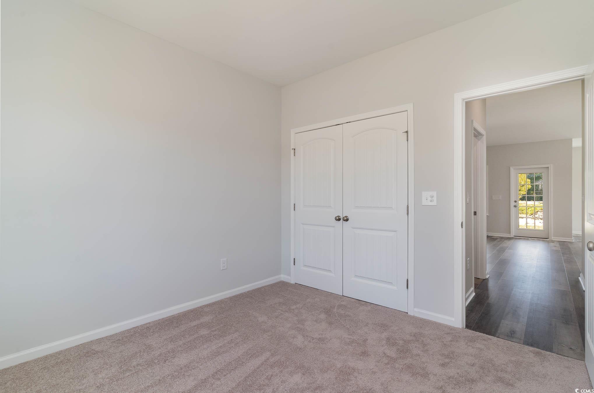 319 Hayloft Circle