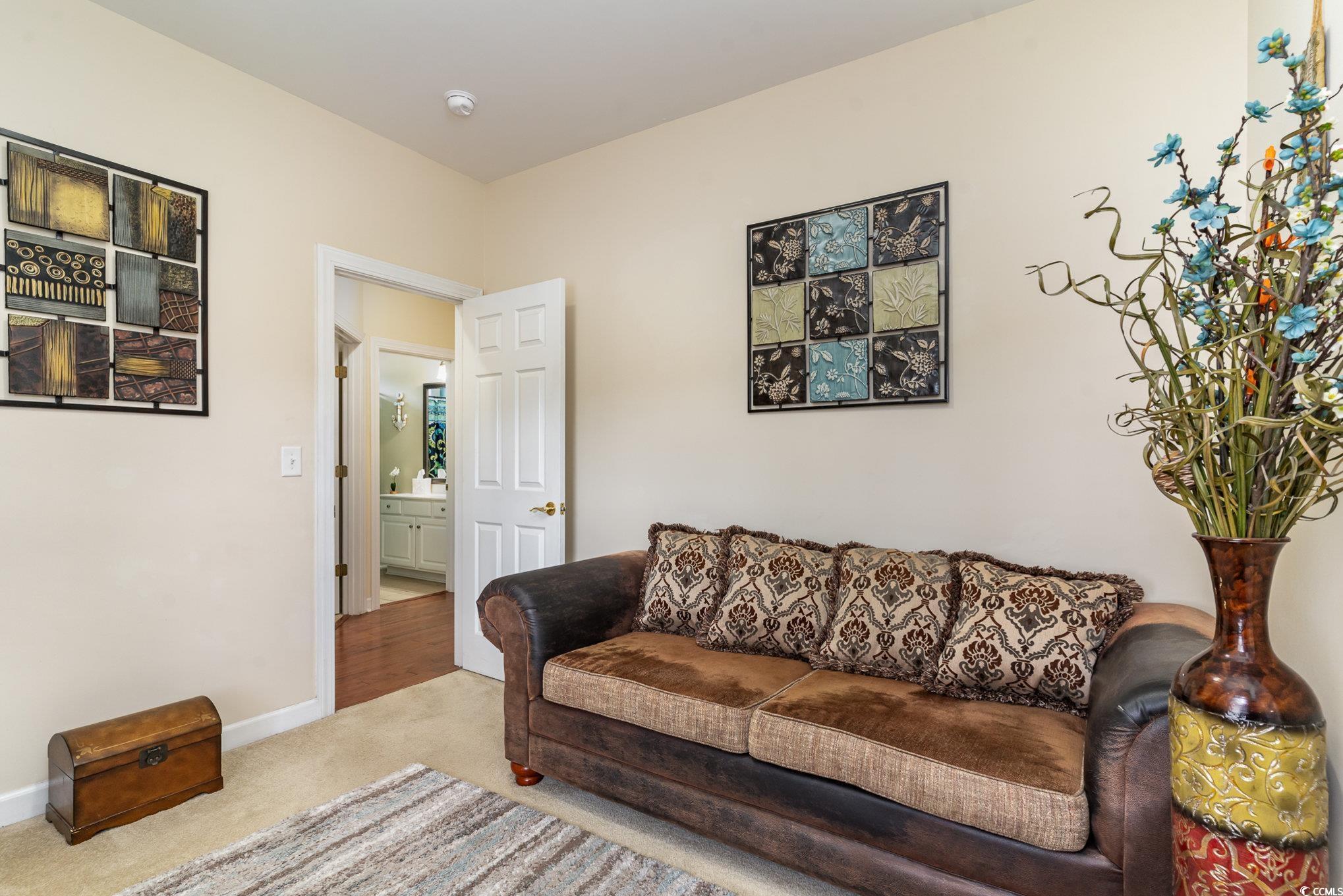 824 Oxbow Dr.