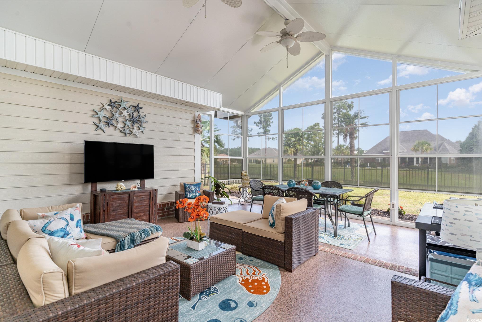 824 Oxbow Dr.