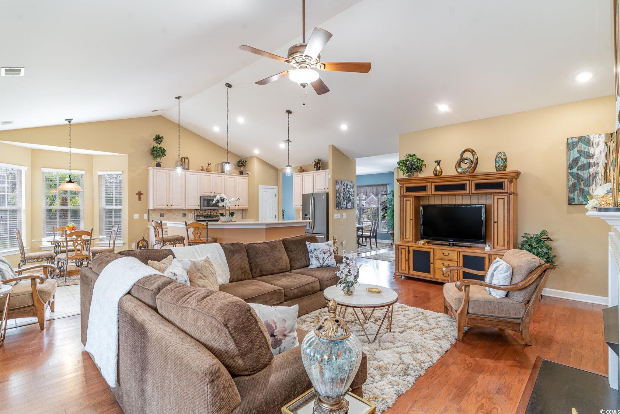824 Oxbow Dr.
