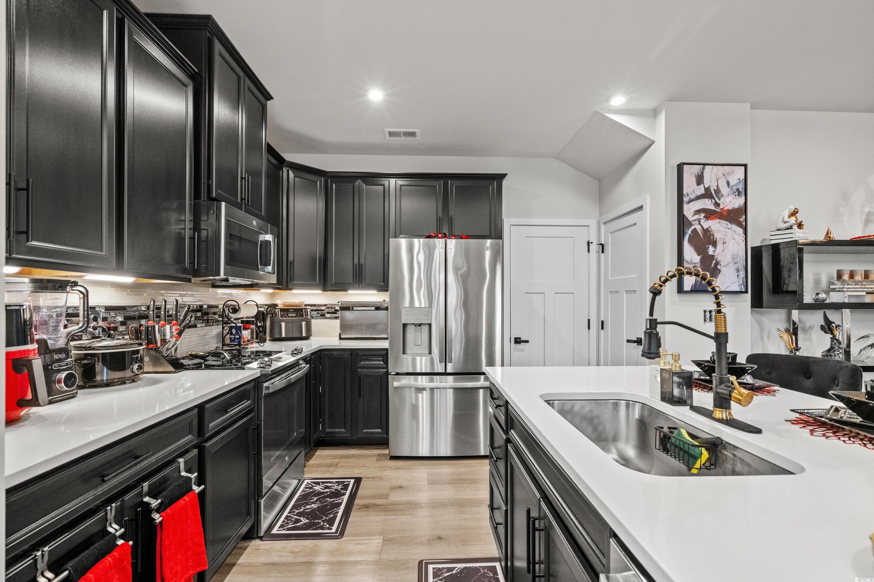 324 Golan Circle Unit: B
