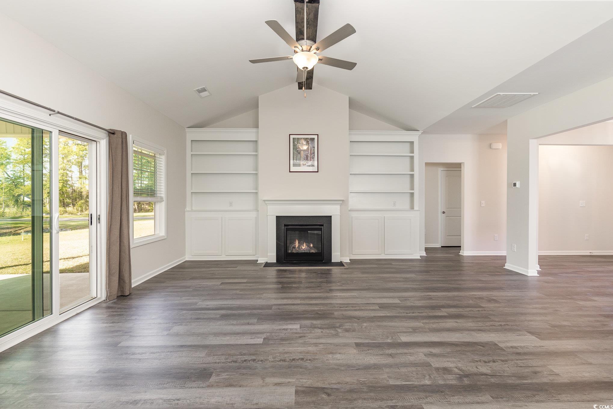 204 Palmetto Sand Loop