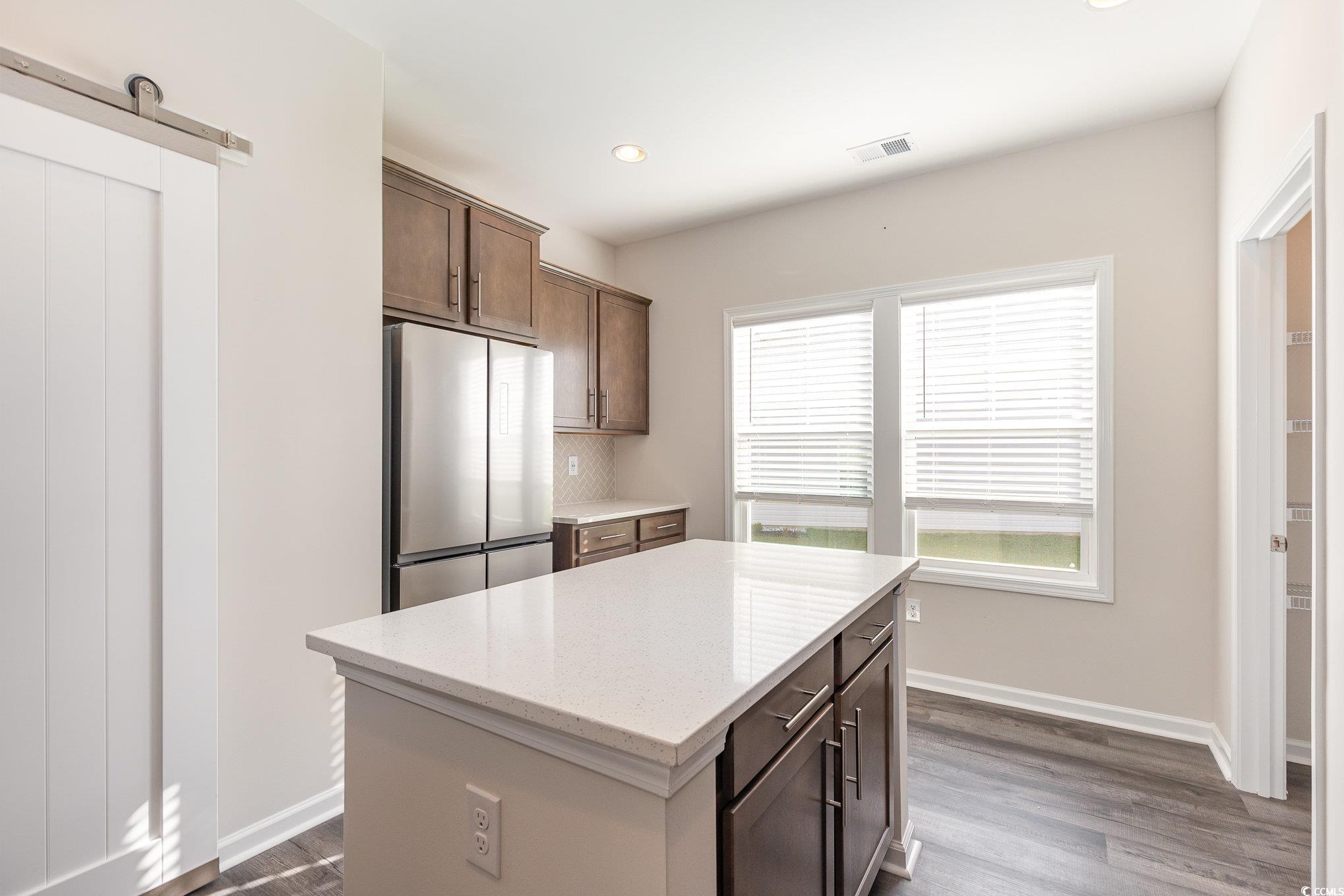 204 Palmetto Sand Loop