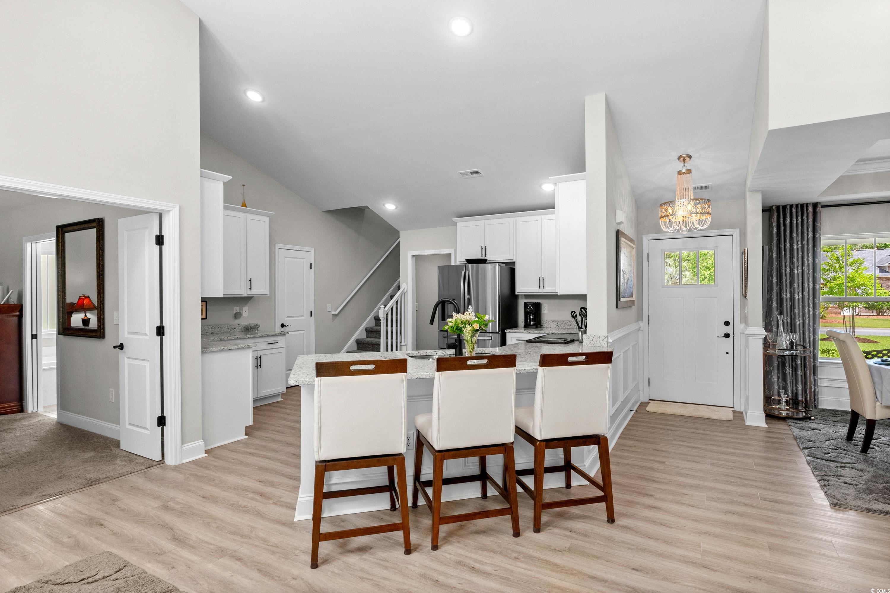 370 Foxtail Dr.