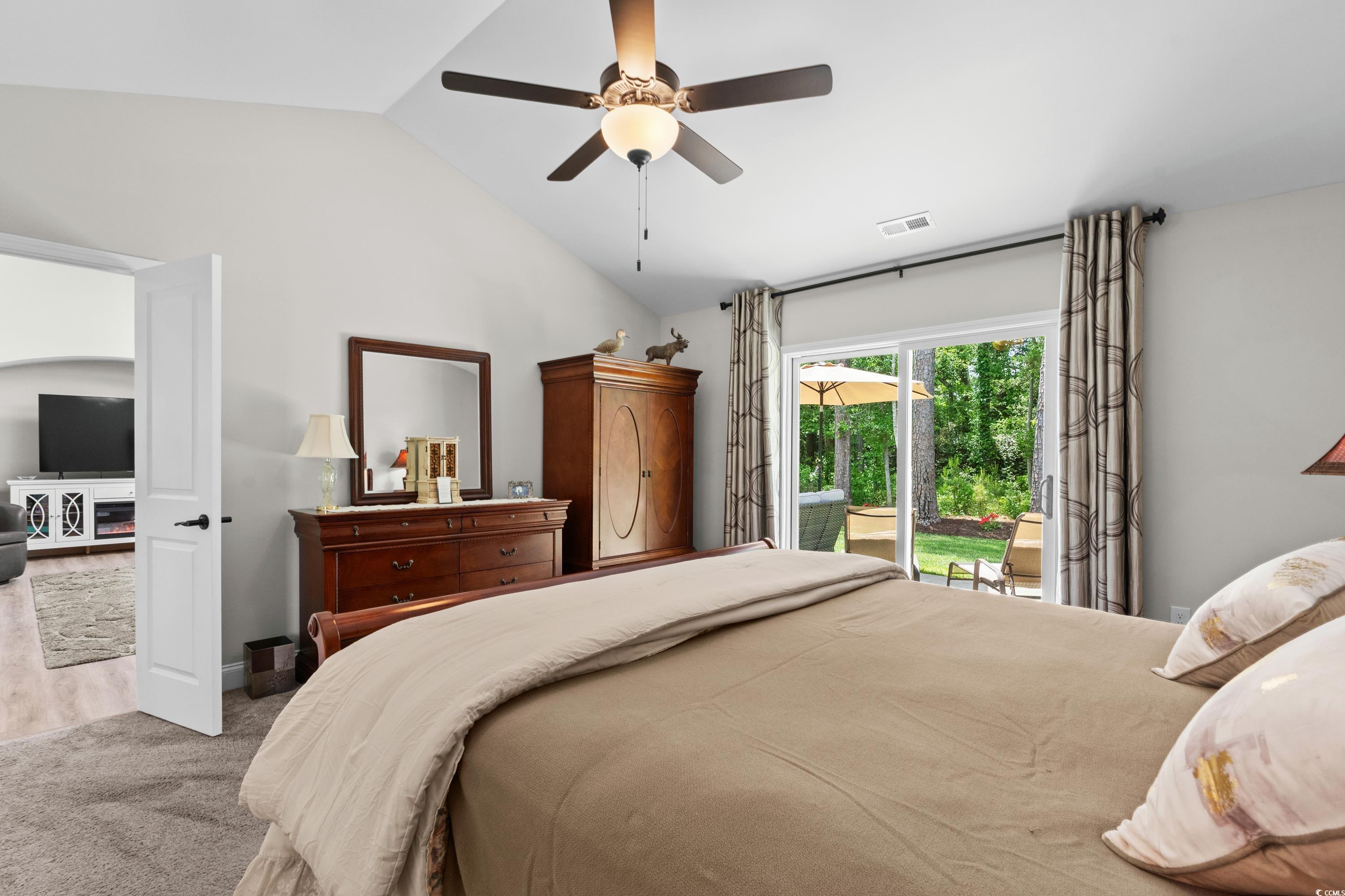 370 Foxtail Dr.