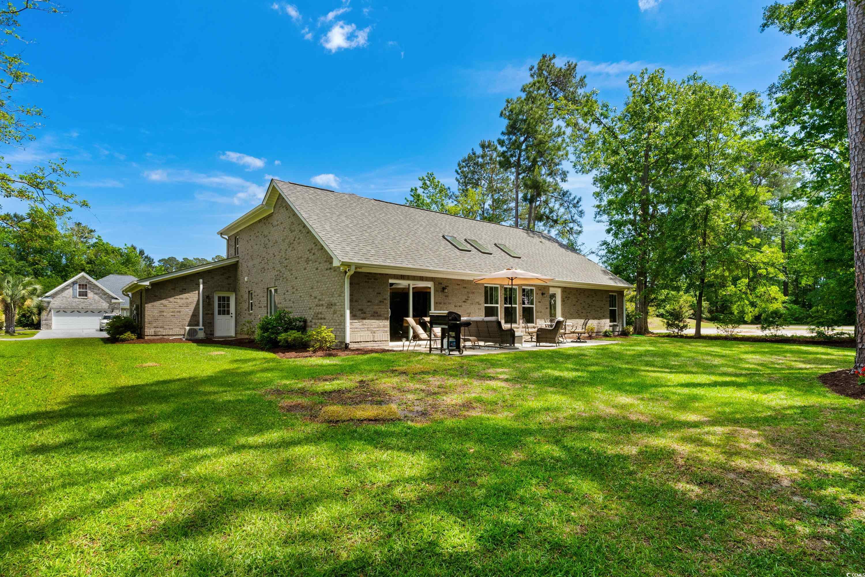 370 Foxtail Dr.