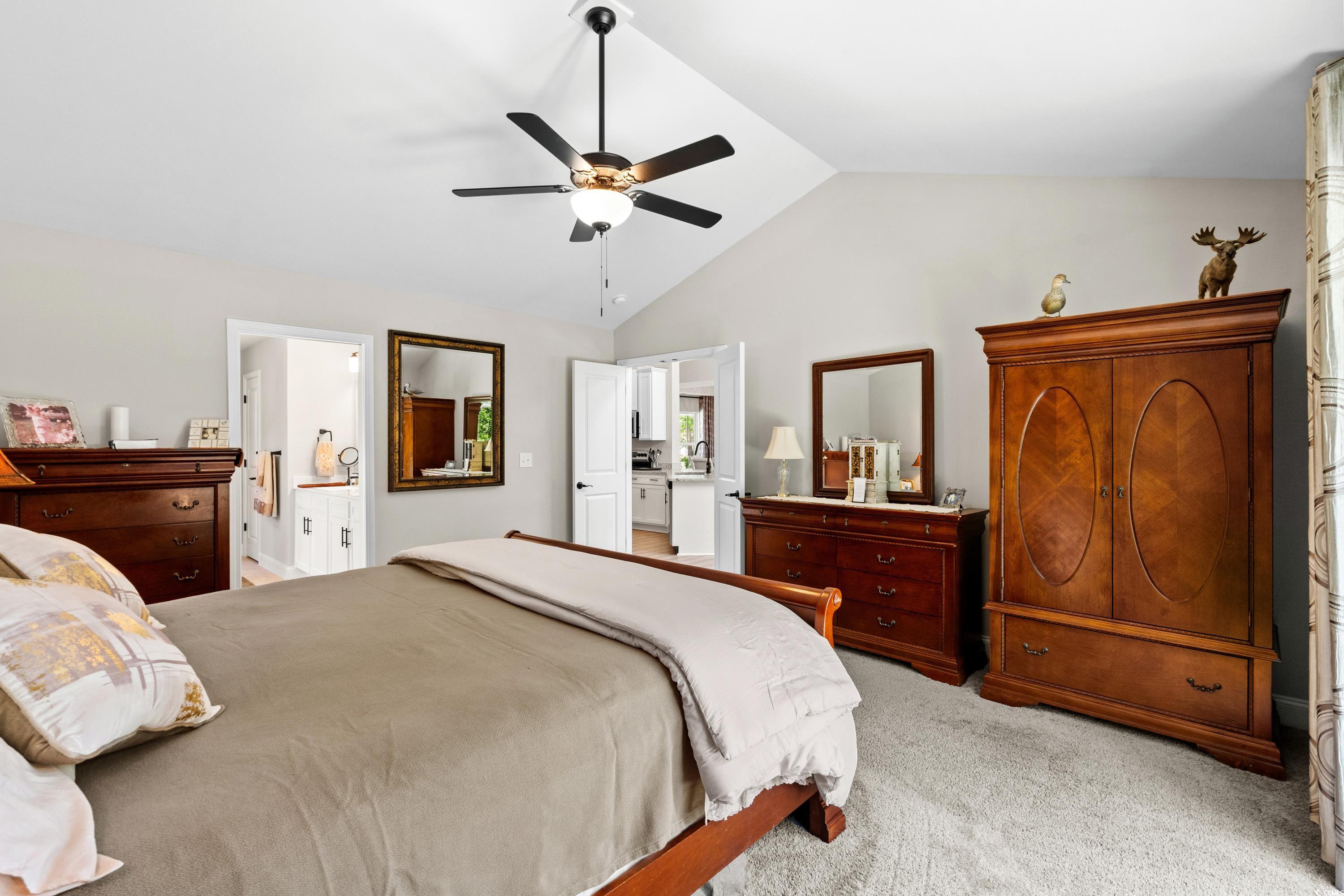 370 Foxtail Dr.