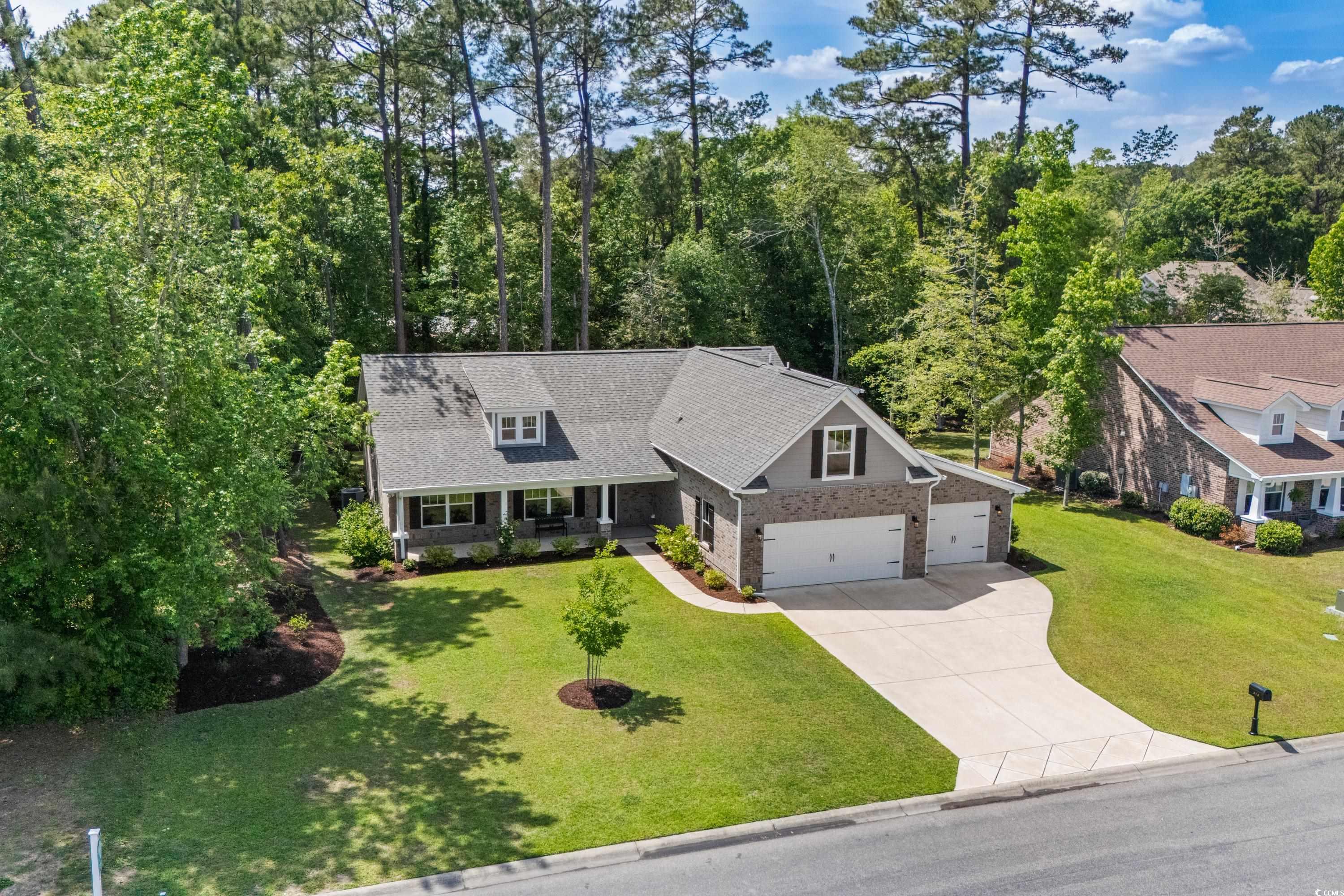 370 Foxtail Dr.
