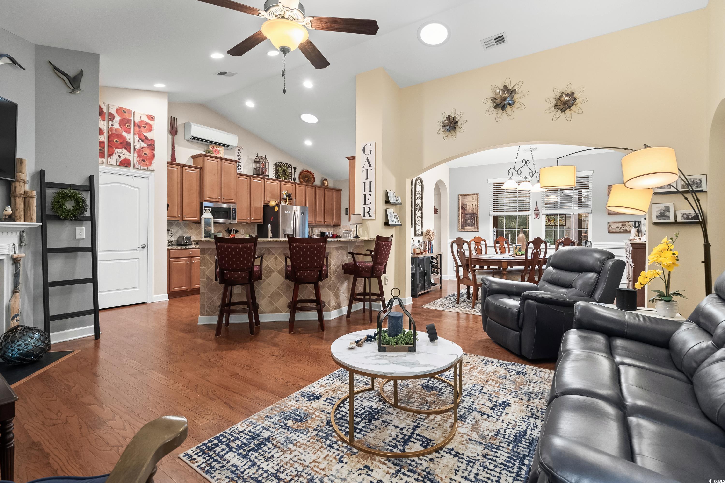 908 Ashbourn Ct.