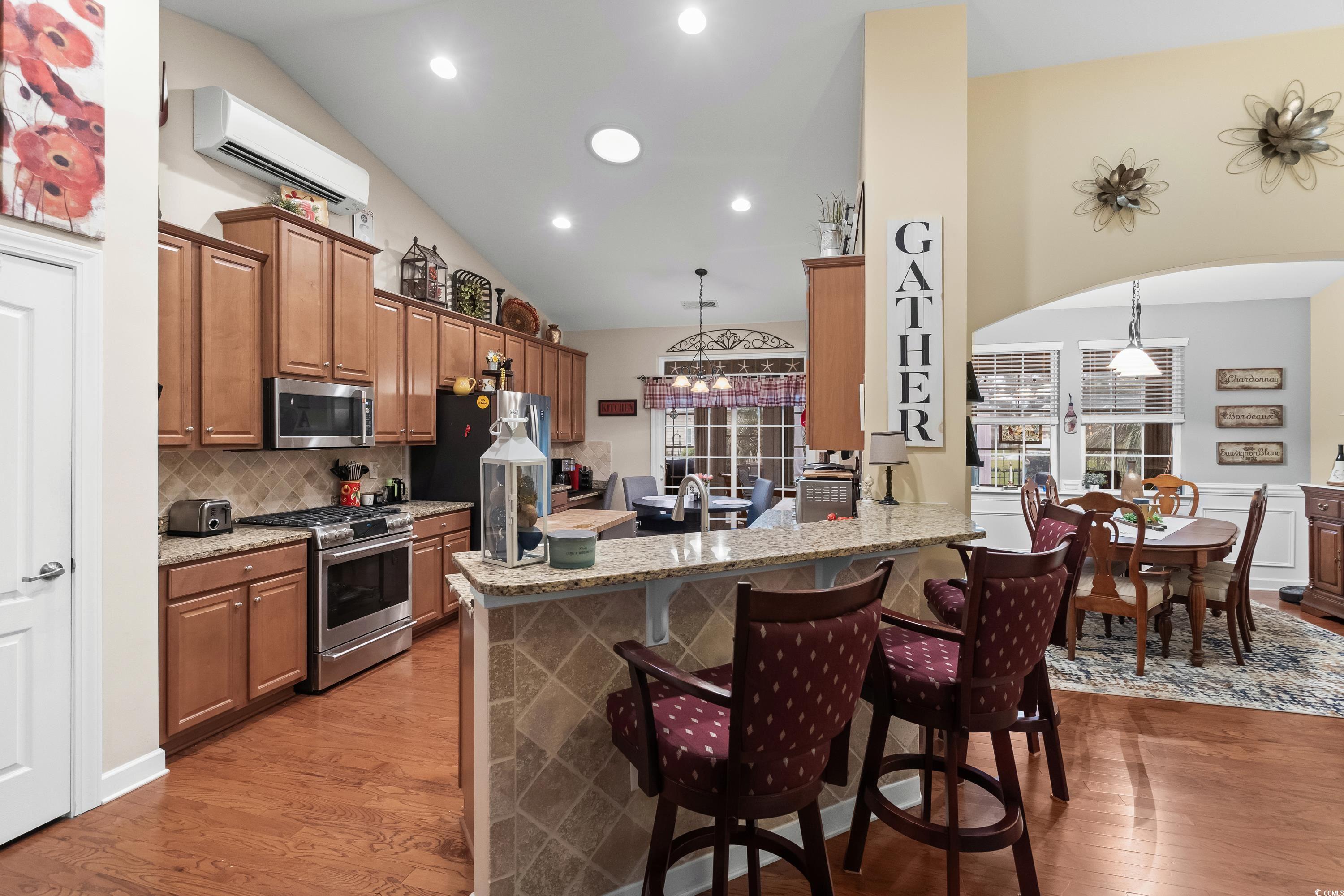 908 Ashbourn Ct.
