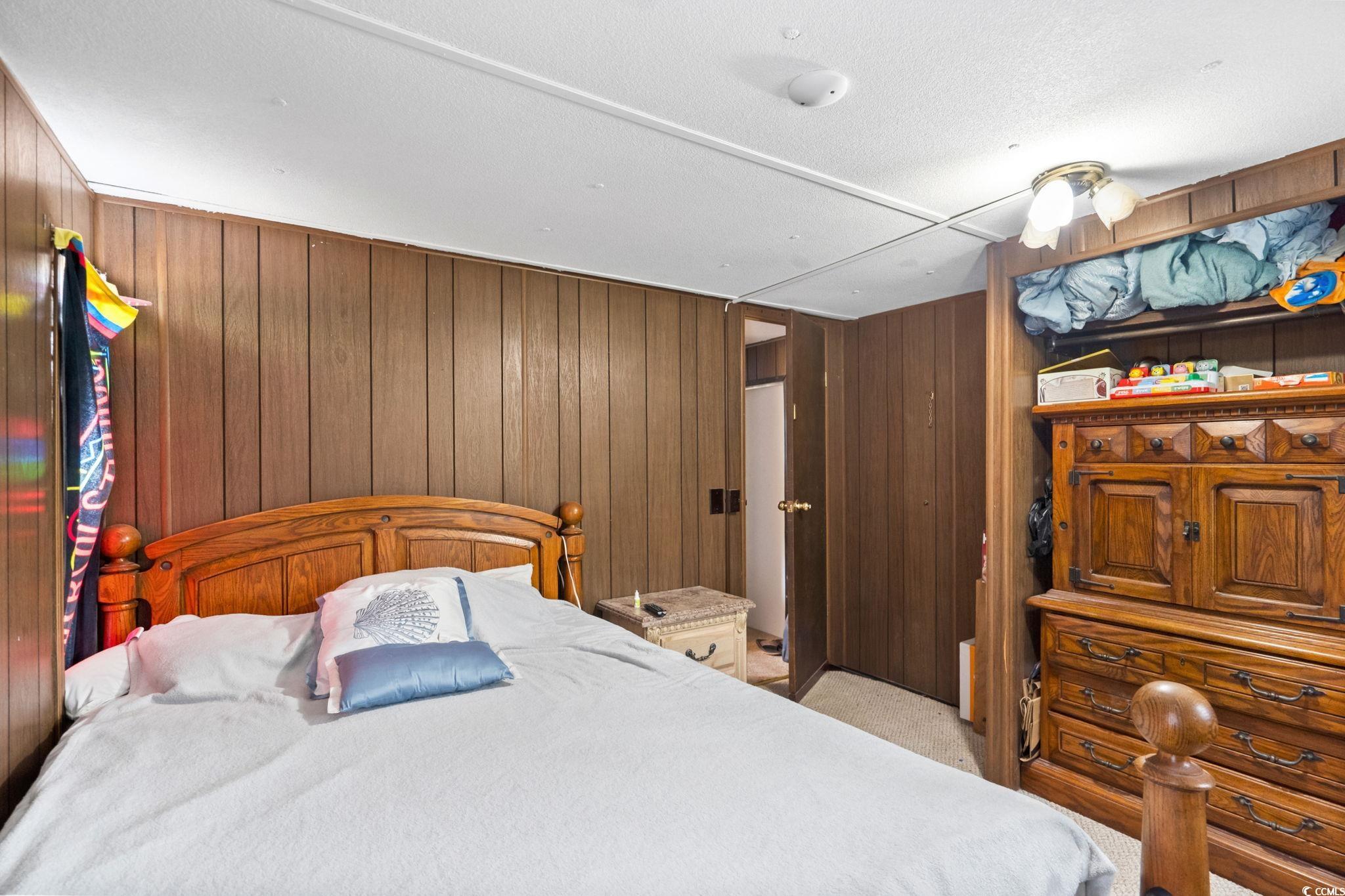 3025 Shalimar Dr.